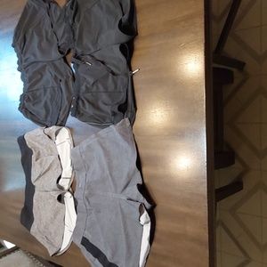 Women's preowned lot of Lululemon shorts $99.00 #200